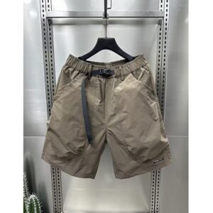 กางเกงขาสั้นผู้ชายสไตล์อเมริกันฤดูร้อนใหม่ ดีไซน์ทันสมัย ​​กางเกงขาสั้นกีฬาลำลองทรงหลวมไซส์ใหญ่