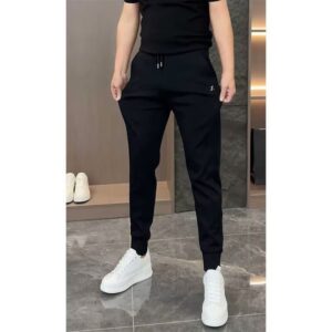 กางเกงผู้ชายแฟชั่นสตรีทอินเทรนด์ ดีไซน์กางเกงเก้าส่วน กางเกงขายาวทรงตรง ทรงลำลอง